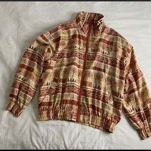 Really nice puffer jacket! Great , Cool Material! Cute patterns!